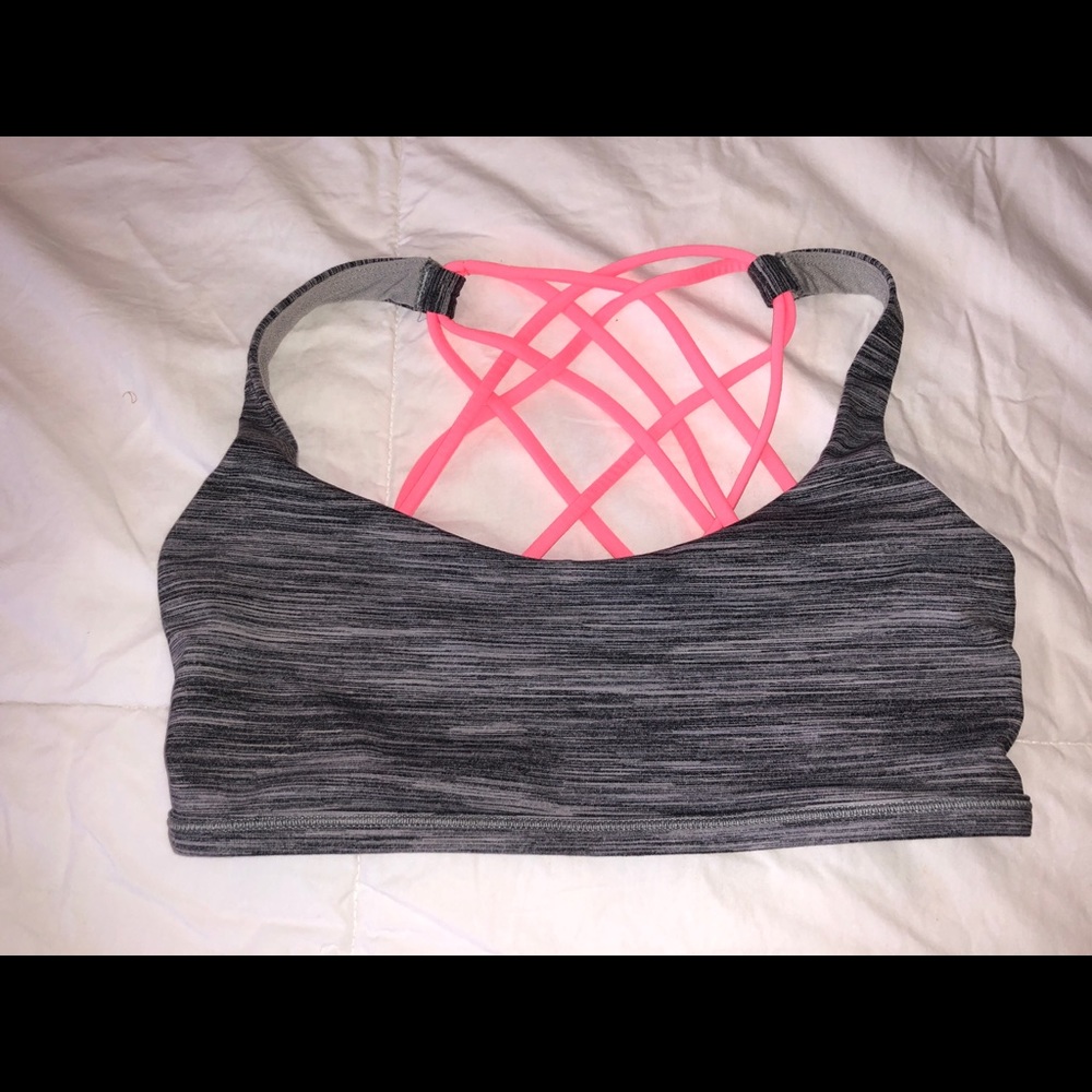 Lululemon sports bra